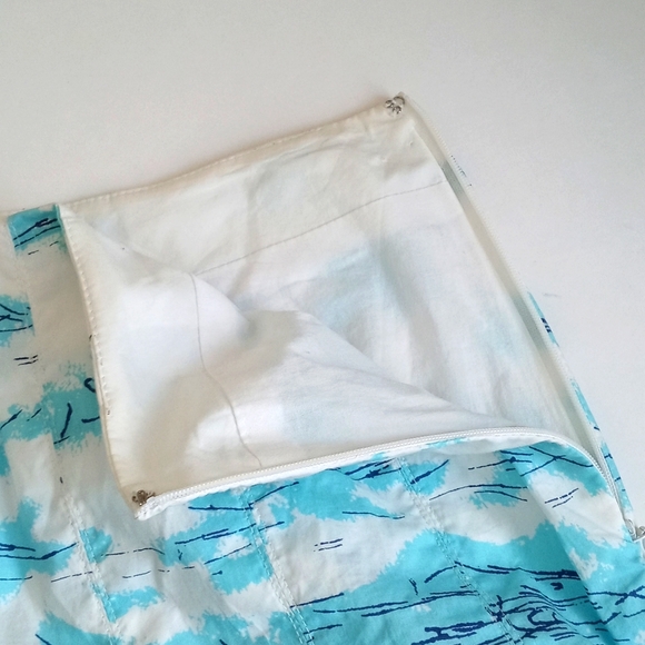 Talbots Women’s Blue White & Green Italian Seascape Motif Midi Pleated Skirt 4/P - Picture 3 of 13